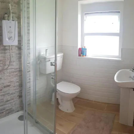 3br-sea View-fireplace-garden-free Parking * Falcarragh