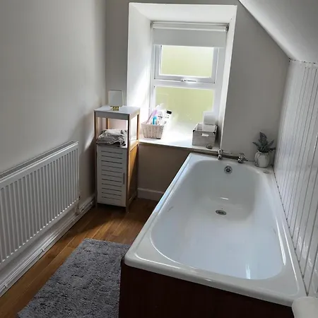 3br-sea View-fireplace-garden-free Parking