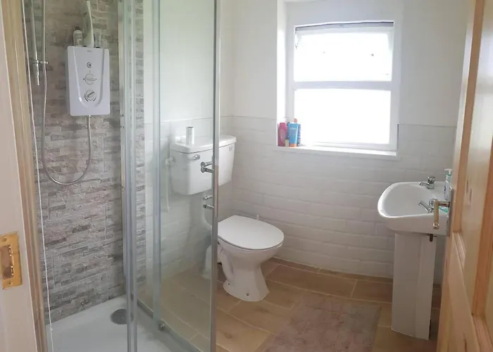 3br-sea View-fireplace-garden-free Parking * 팔카라