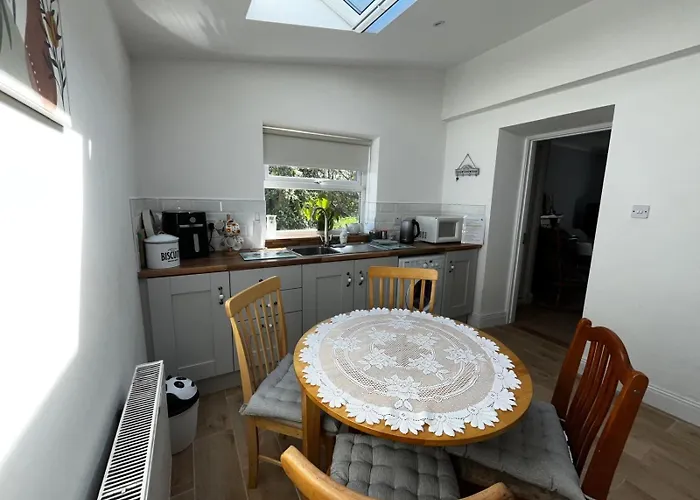 3br-sea View-fireplace-garden-free Parking * 팔카라