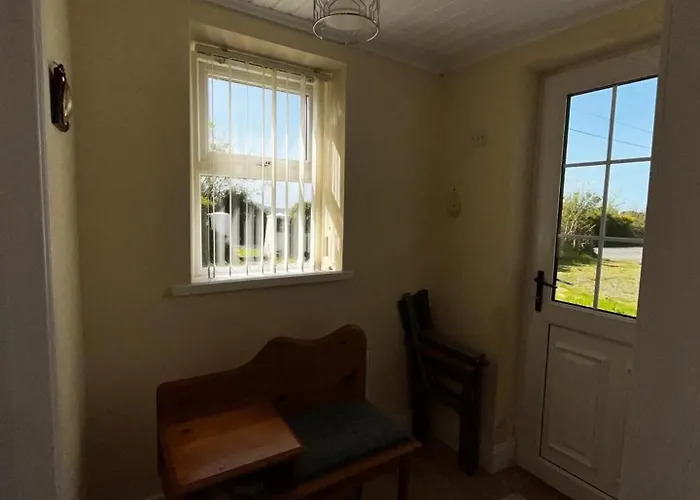 3br-sea View-fireplace-garden-free Parking 펜션 *